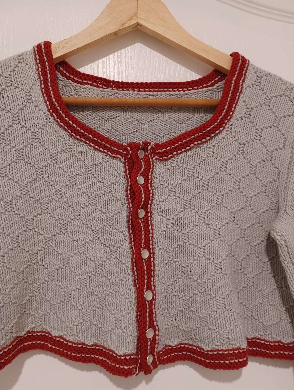 Handknit Cropped Cardigan With Red Trim - Picture 2 of 6